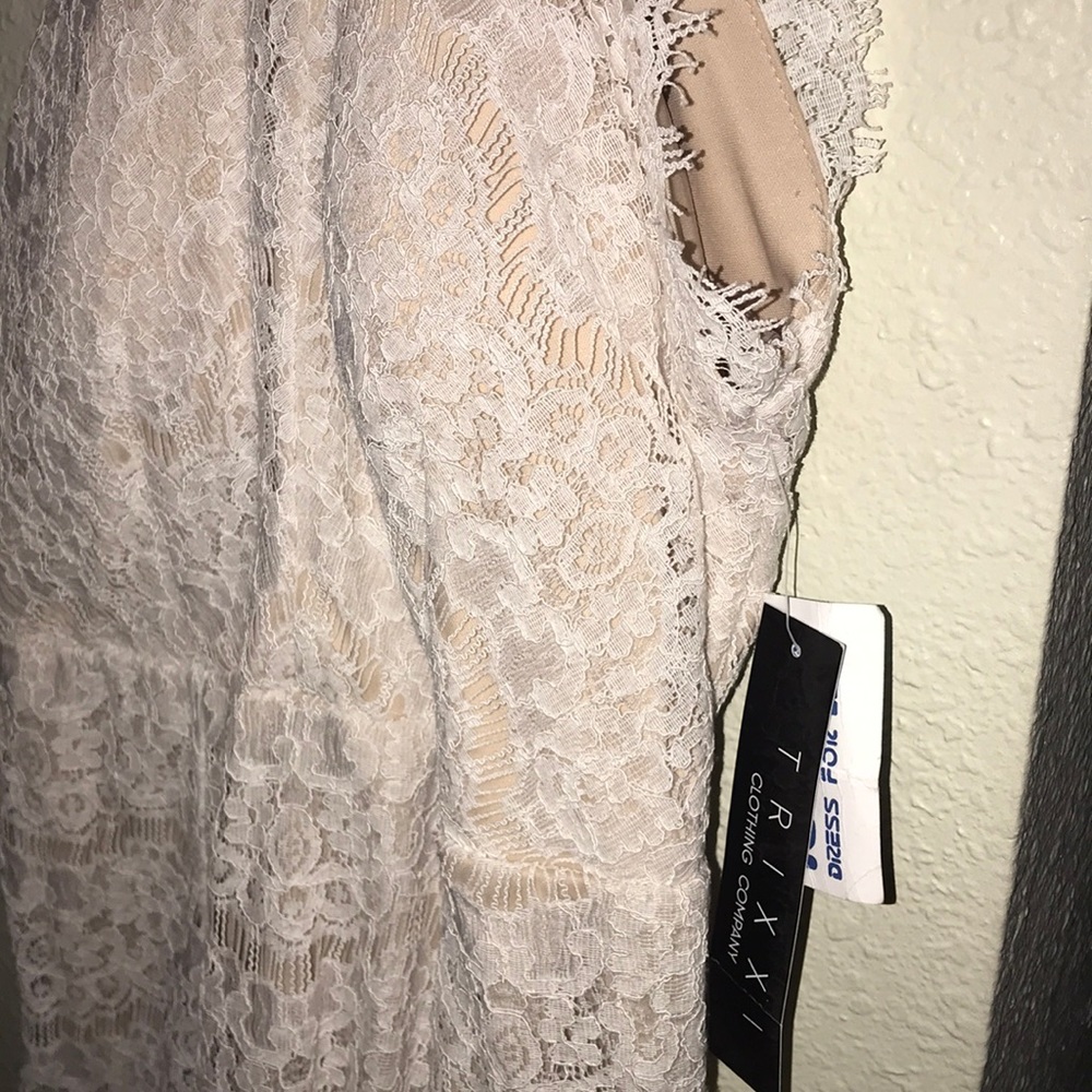 Super cute lace cocktail dress - Picture 3 of 4